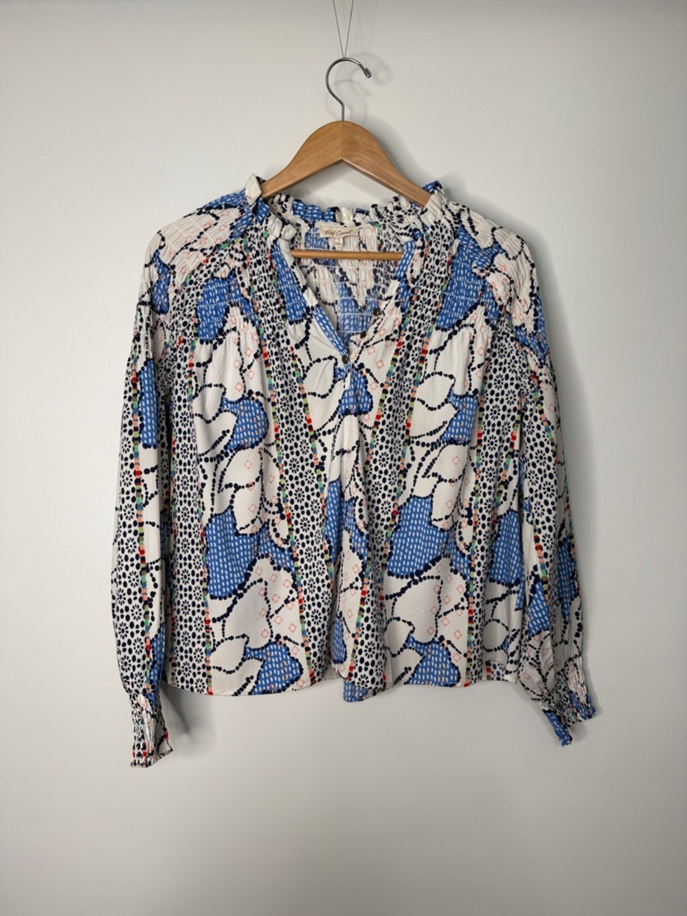 Red Camel Smocked Printed Blouse Size Small